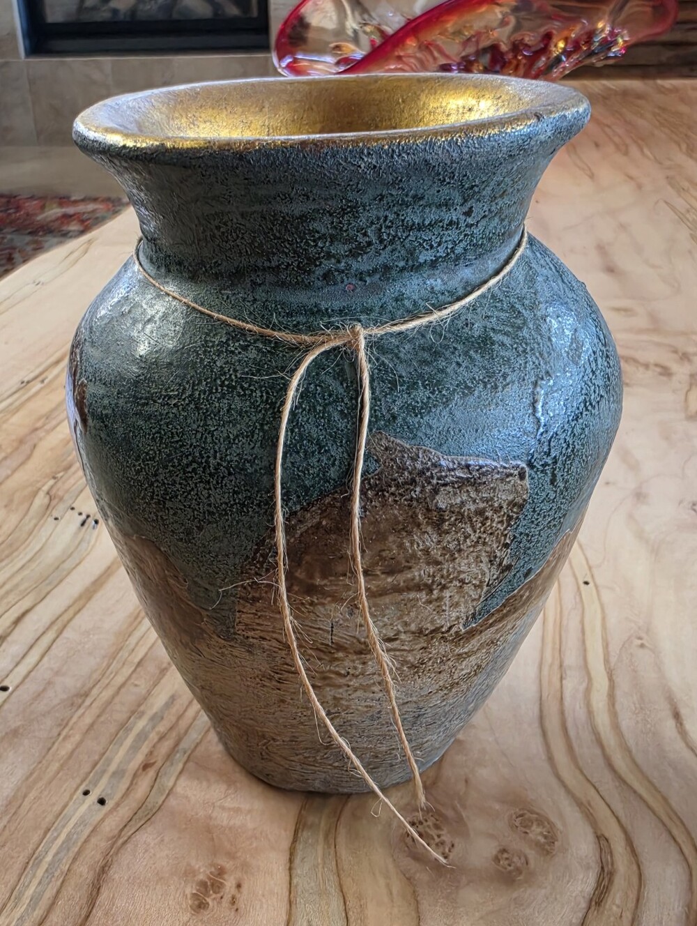 Decorative Green and Tan Ceramic VaseTwine Accent Gold Interior Rim Urn EUC